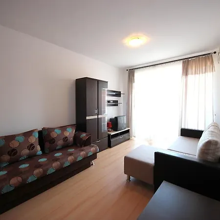 Sunny Day 6 - Menada Słoneczny Brzeg