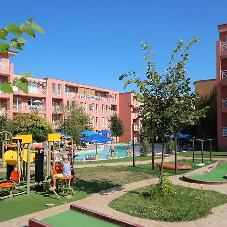 Sunny Day 6 - Menada Apartment *