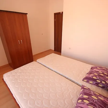 Sunny Day 6 - Menada Apartament *