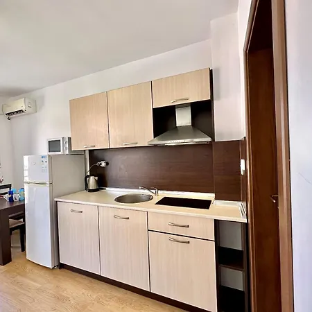 Apartman Sunny Day 6 - Menada
